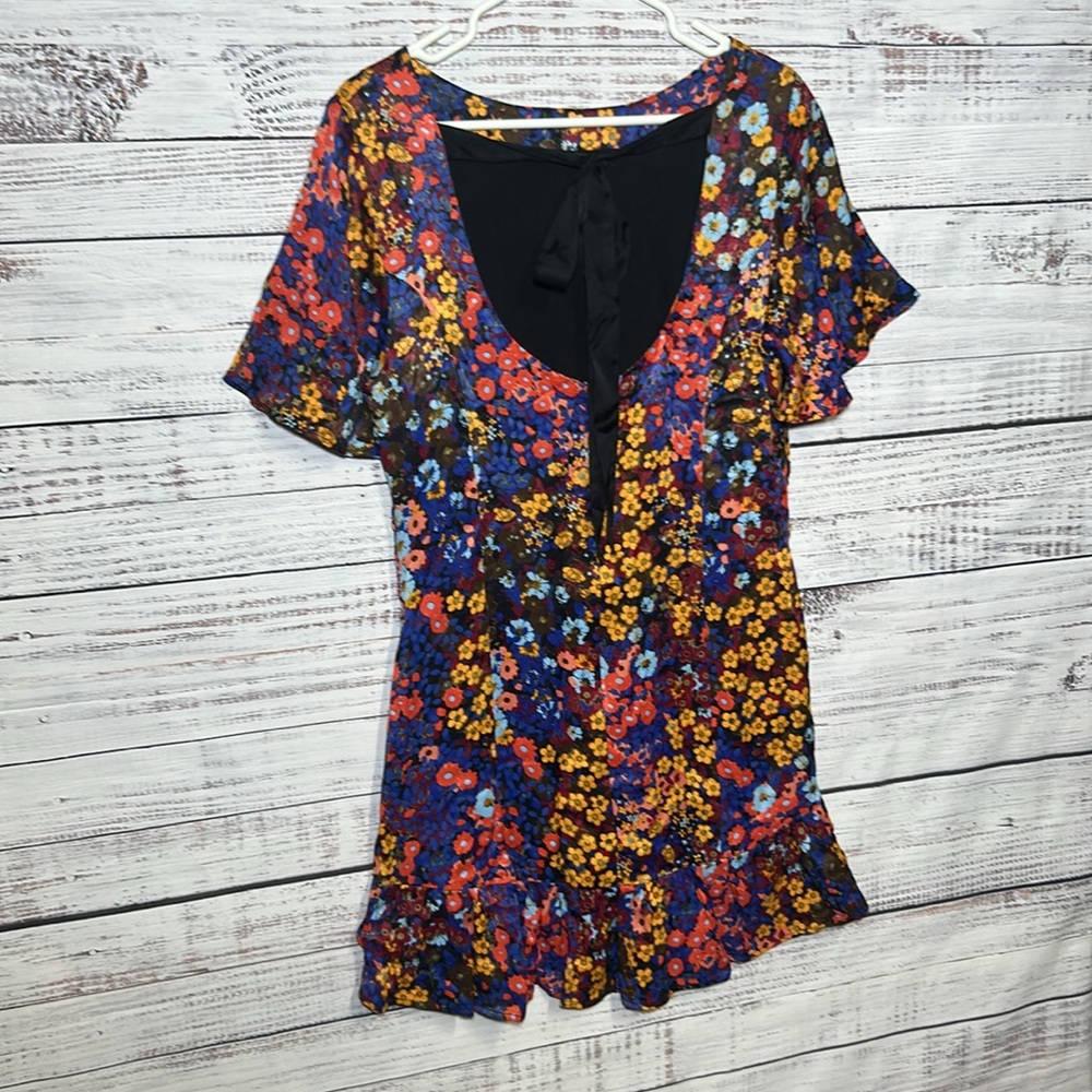 Anthropologie Ruffled Satin Mini Dress Floral Open Low Back Bow 12P - Picture 11 of 16